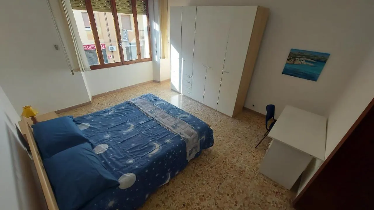 Appartamento VIA CRAVELLET 6 Alghero 0*,  Italia
